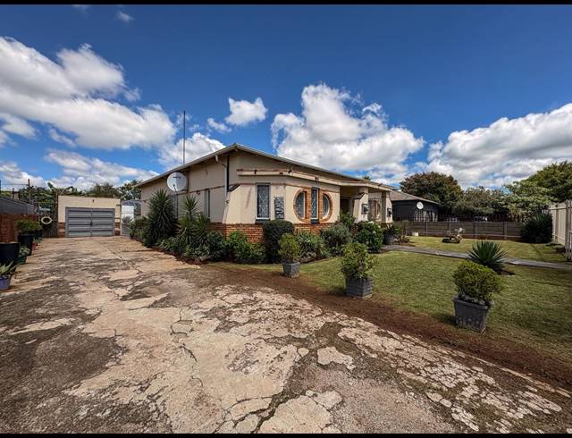 3 BEDROOM HOUSE TO LET IN BRENTHURST
